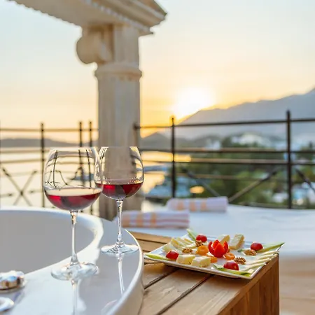 Hera Otel 3*